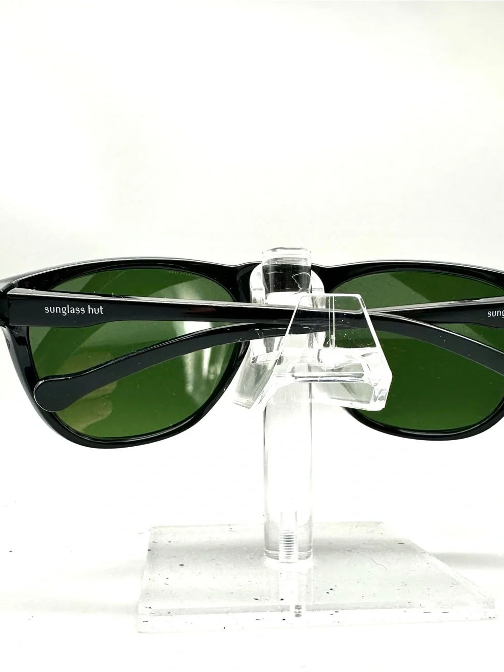 Sunglass Hut HU 2006 500/9A Black Polarized Green Lens Sunglasses Made in Italy